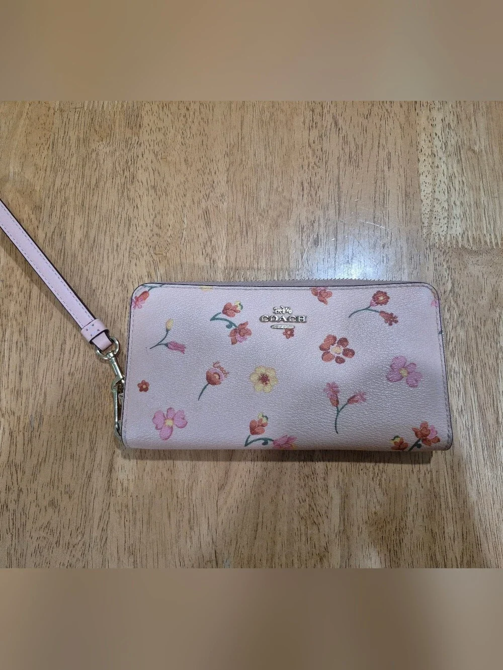 EUC Coach Zip Wristlet Mystical Floral Print in Pink